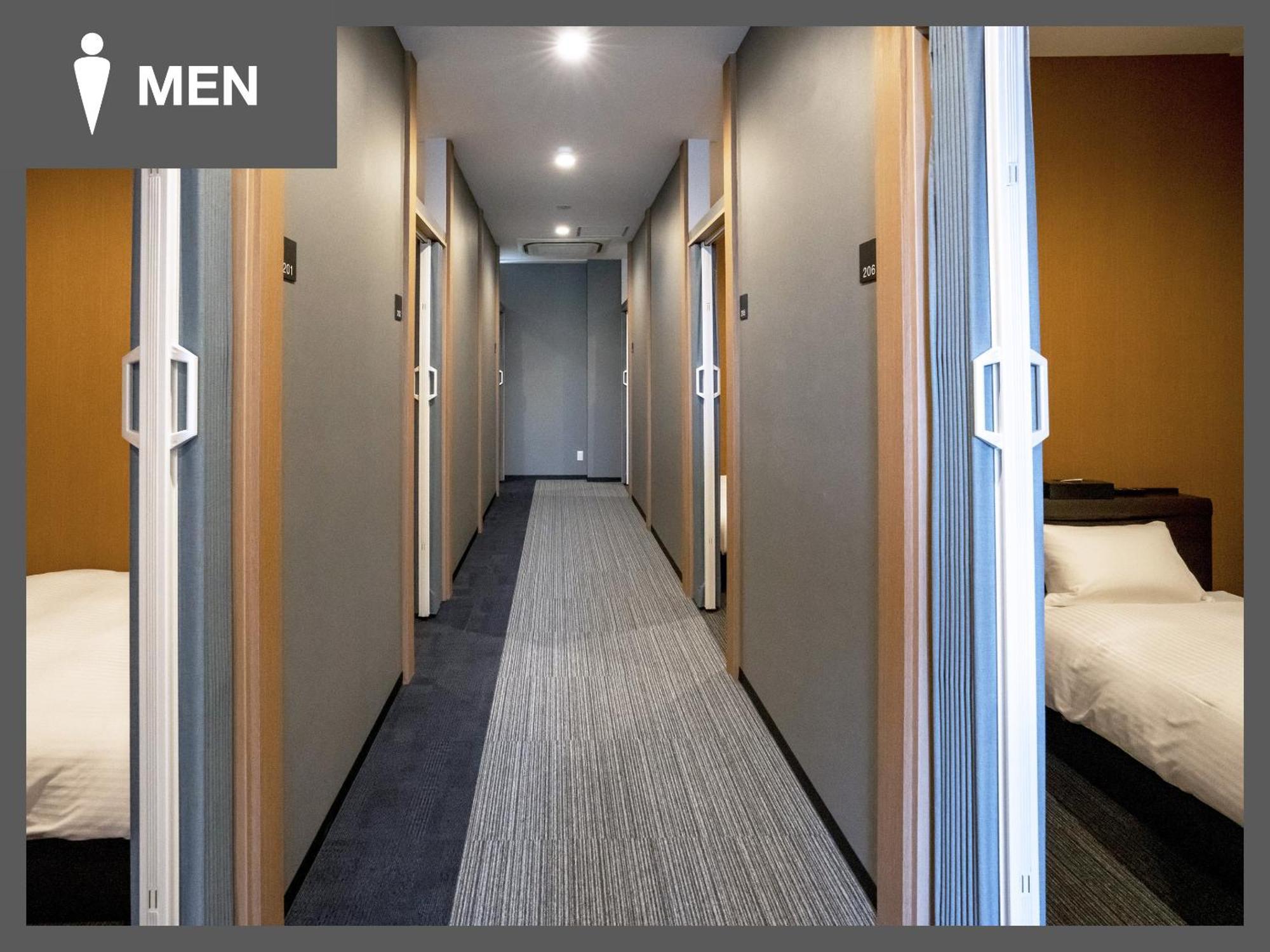R9 Hostel Tochigi Ekimae - Male Only Eksteriør billede